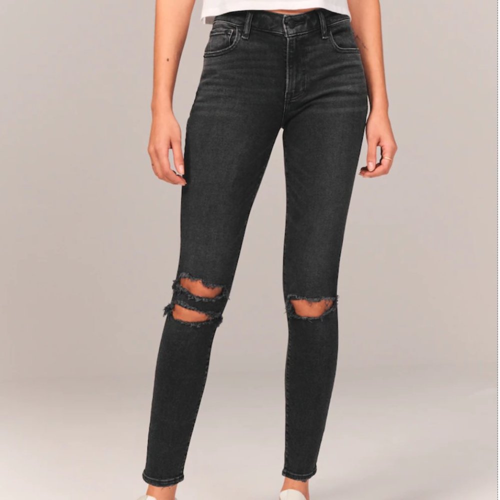 ABERCROMBIE & FITCH Stretch Denim Mid Rise Super Skinny Ankle Jean (36R)